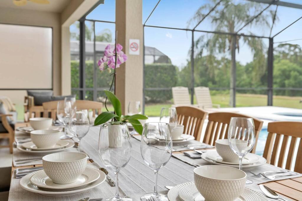 Lakeview W/8 Bedroom 5 Kingsuite 3 Miles To Disney Kissimmee Dış mekan fotoğraf