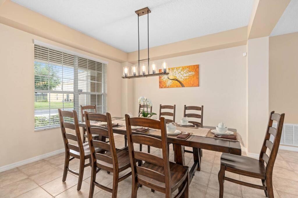 Lakeview W/8 Bedroom 5 Kingsuite 3 Miles To Disney Kissimmee Dış mekan fotoğraf