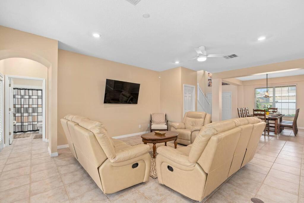 Lakeview W/8 Bedroom 5 Kingsuite 3 Miles To Disney Kissimmee Dış mekan fotoğraf